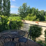 Rare Exclusivite La Fongrivoise Grande Piscine Avec Terrasse 5 Et Salle De Bain Wc Privatifs Patio Cheminee Sans Vis A Vis Villa Thenac (Dordogne)