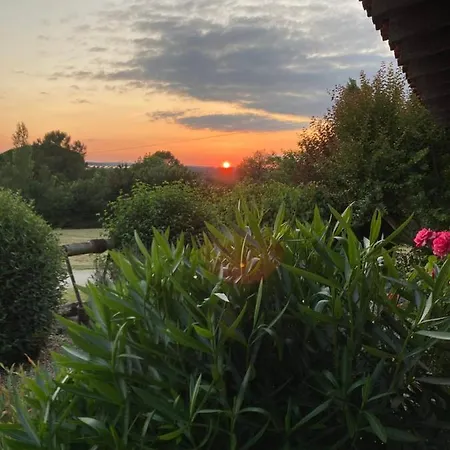 Rare Exclusivite La Fongrivoise Grande Piscine Avec Terrasse 5 Et Salle De Bain Wc Privatifs Patio Cheminee Sans Vis A Vis *