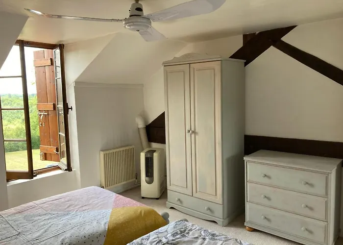 Rare Exclusivite La Fongrivoise Grande Piscine Avec Terrasse 5 Et Salle De Bain Wc Privatifs Patio Cheminee Sans Vis A Vis * Thénac