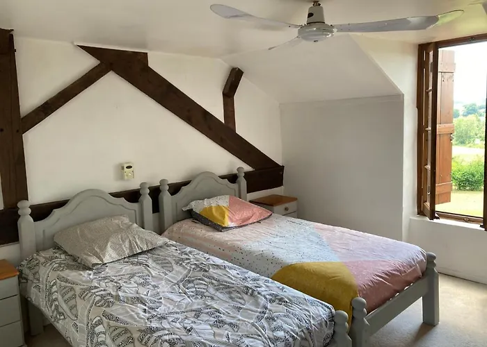 Rare Exclusivite La Fongrivoise Grande Piscine Avec Terrasse 5 Et Salle De Bain Wc Privatifs Patio Cheminee Sans Vis A Vis